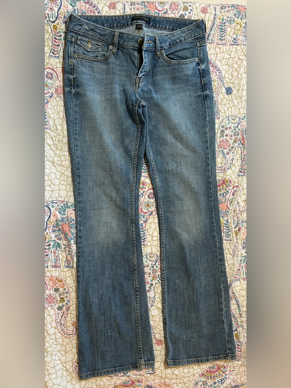 Banana Republic Women's Flare Jeans in Medium Blue Denim